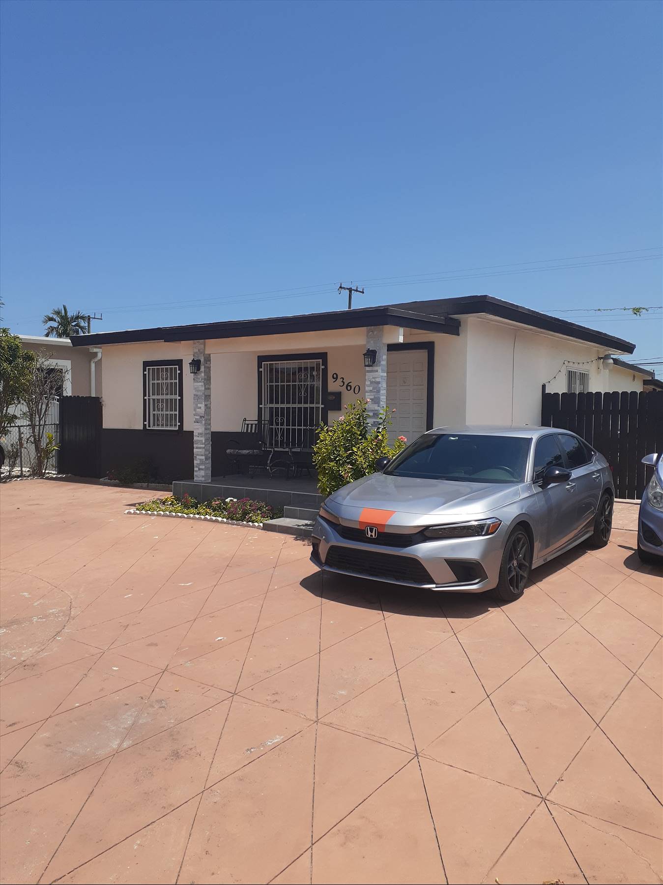 main property photo