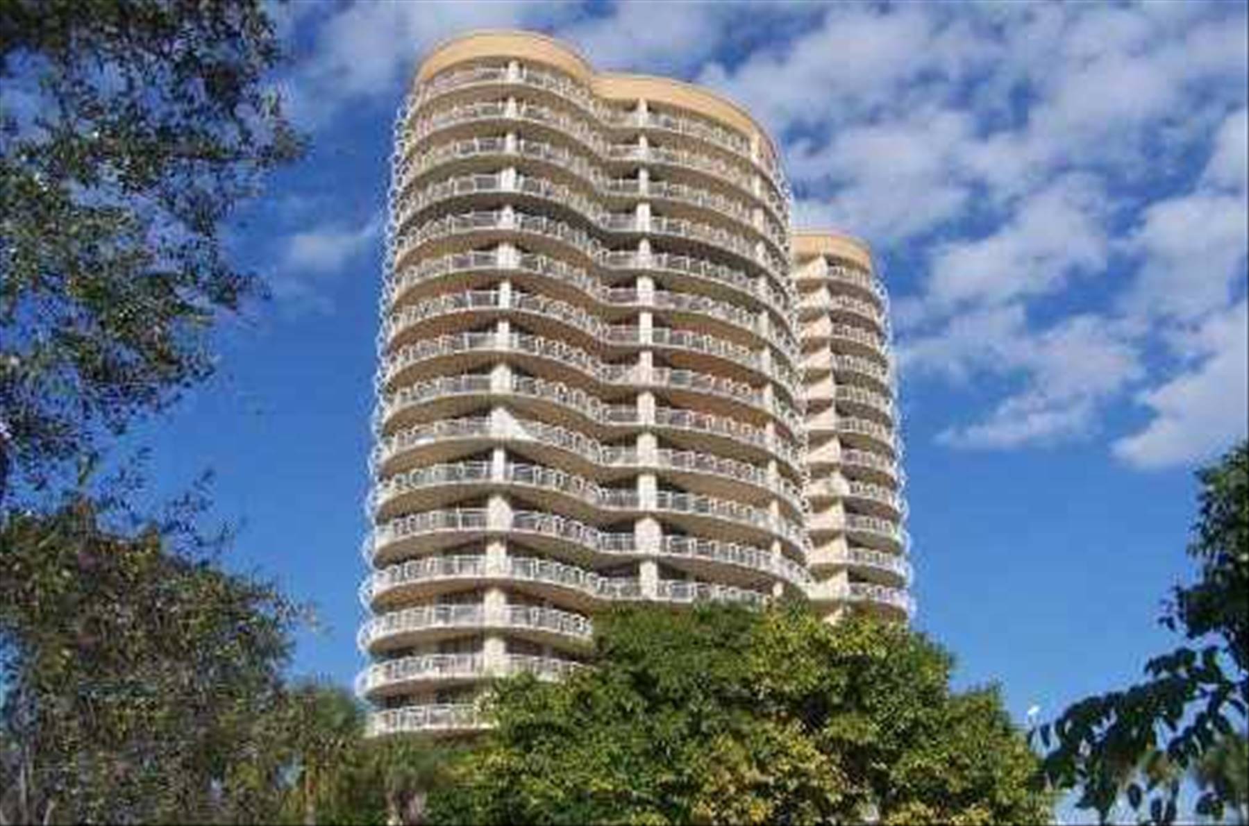 main property photo