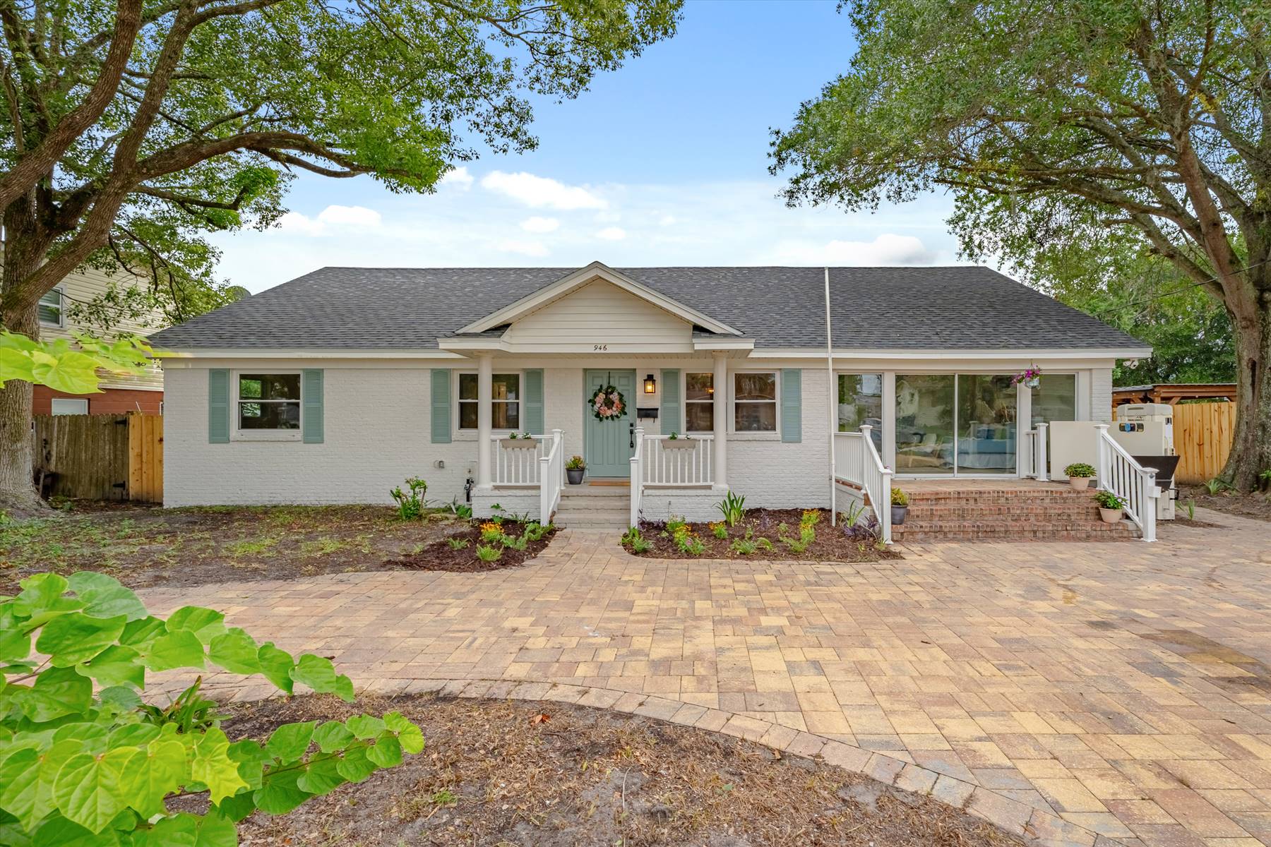 main property photo